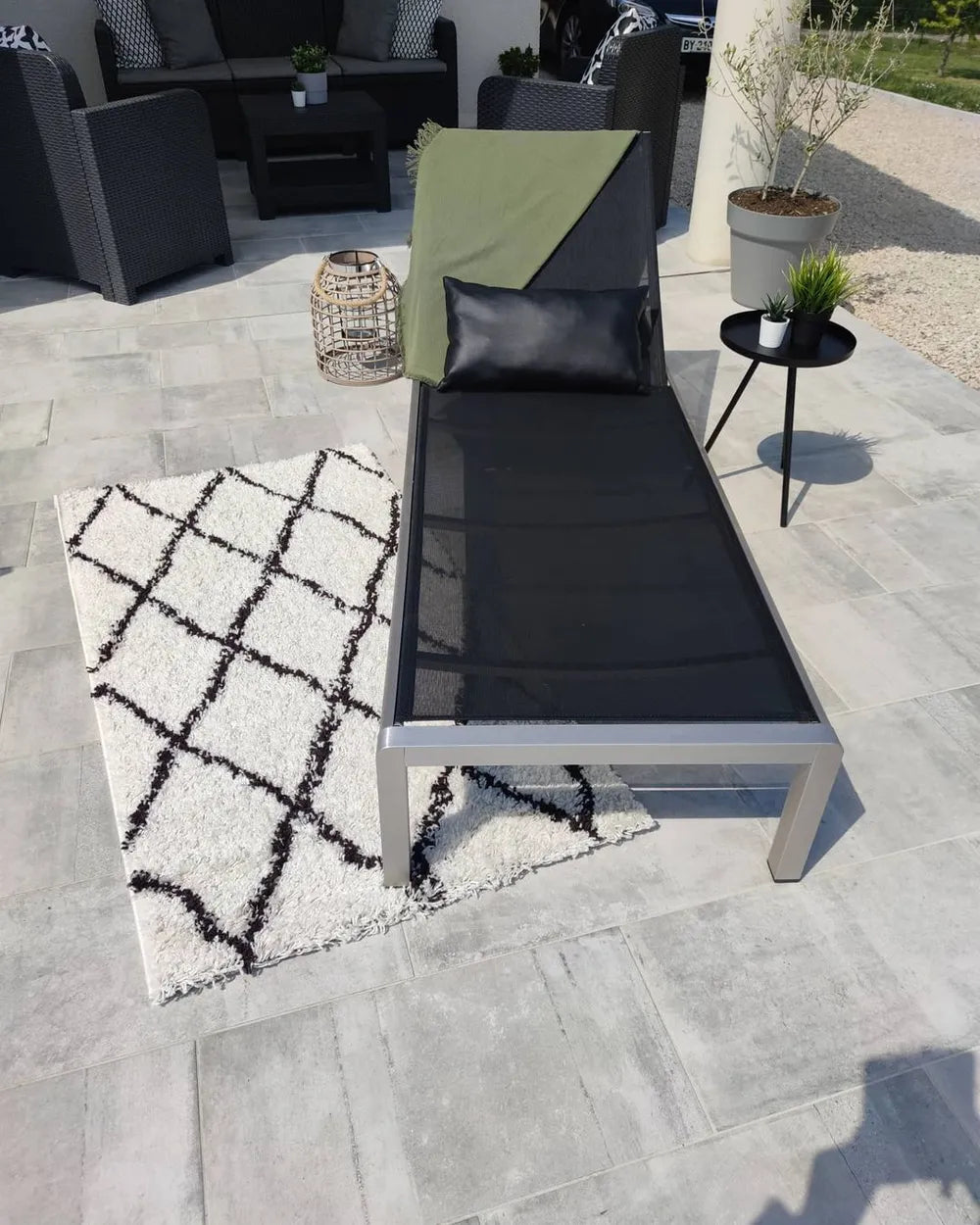 Garden Sun Lounger Black Fossato