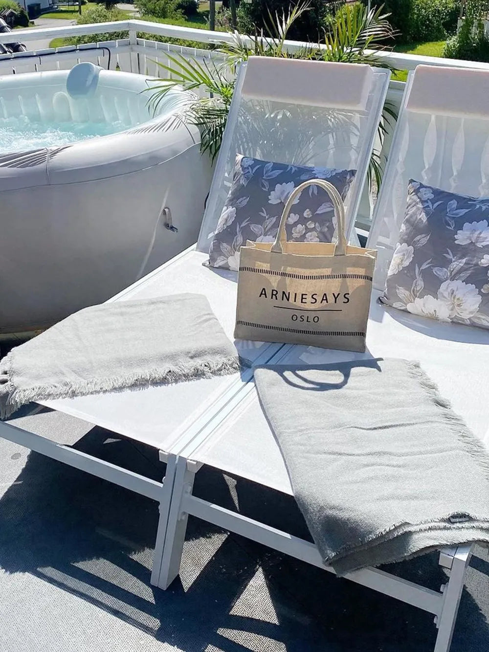 Aluminium Garden Sun Lounger White Catania II