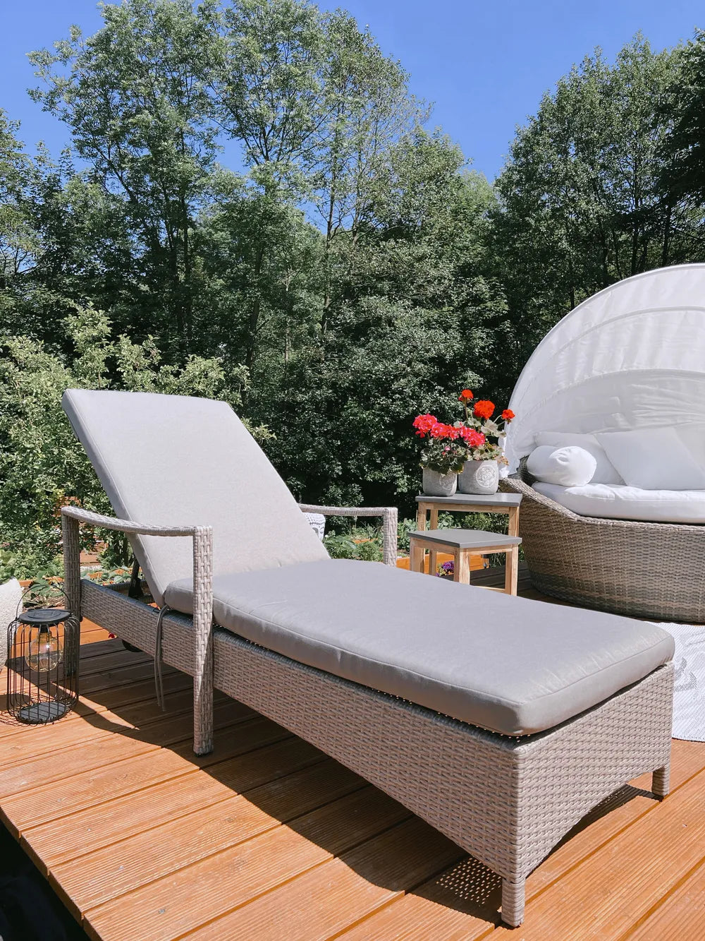 PE Rattan Reclining Sun Lounger Grey Vasto
