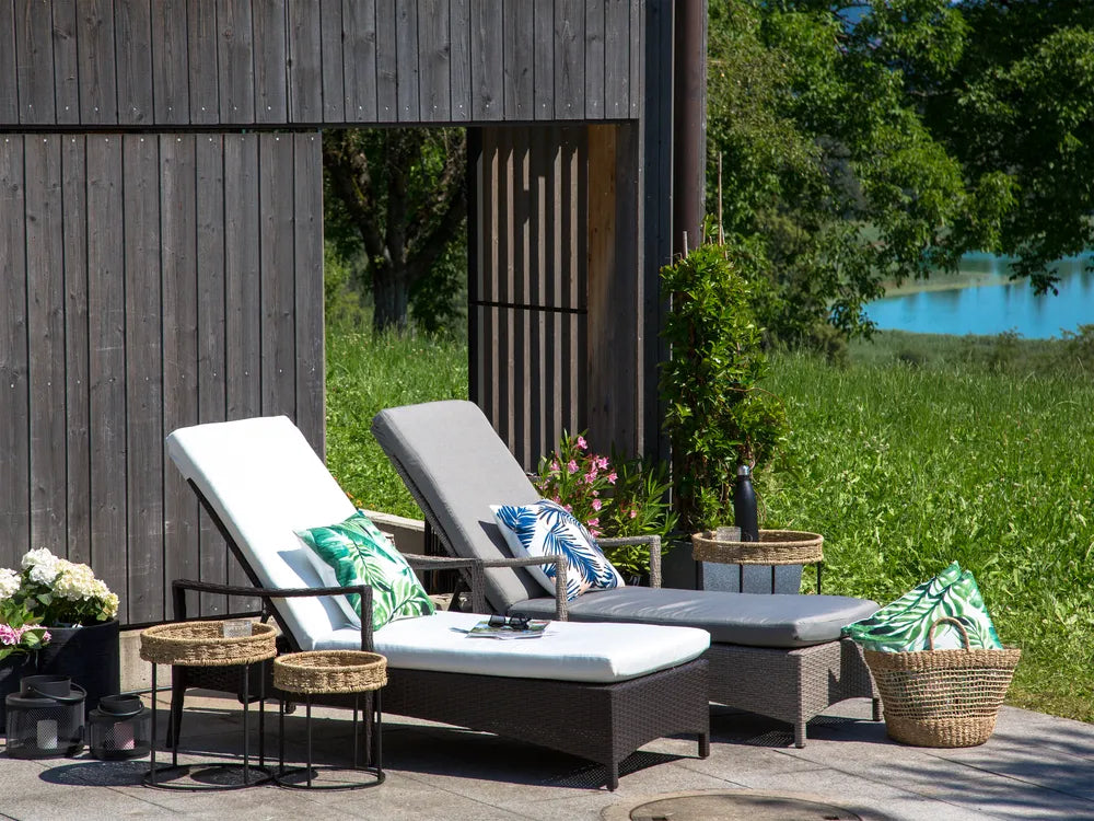 PE Rattan Reclining Sun Lounger Brown Vasto