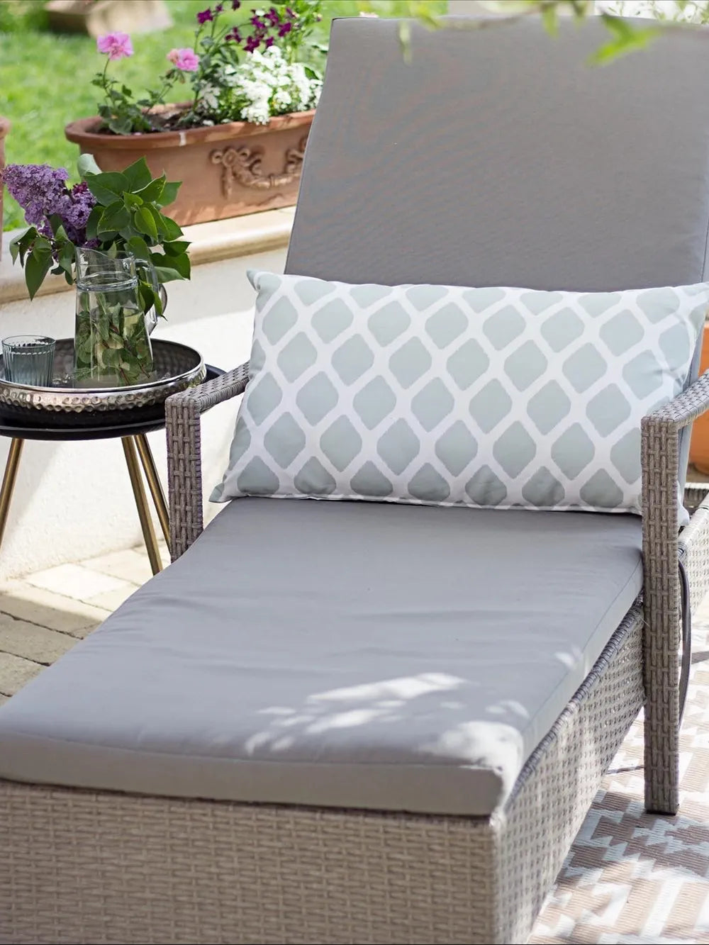 PE Rattan Reclining Sun Lounger Grey Vasto