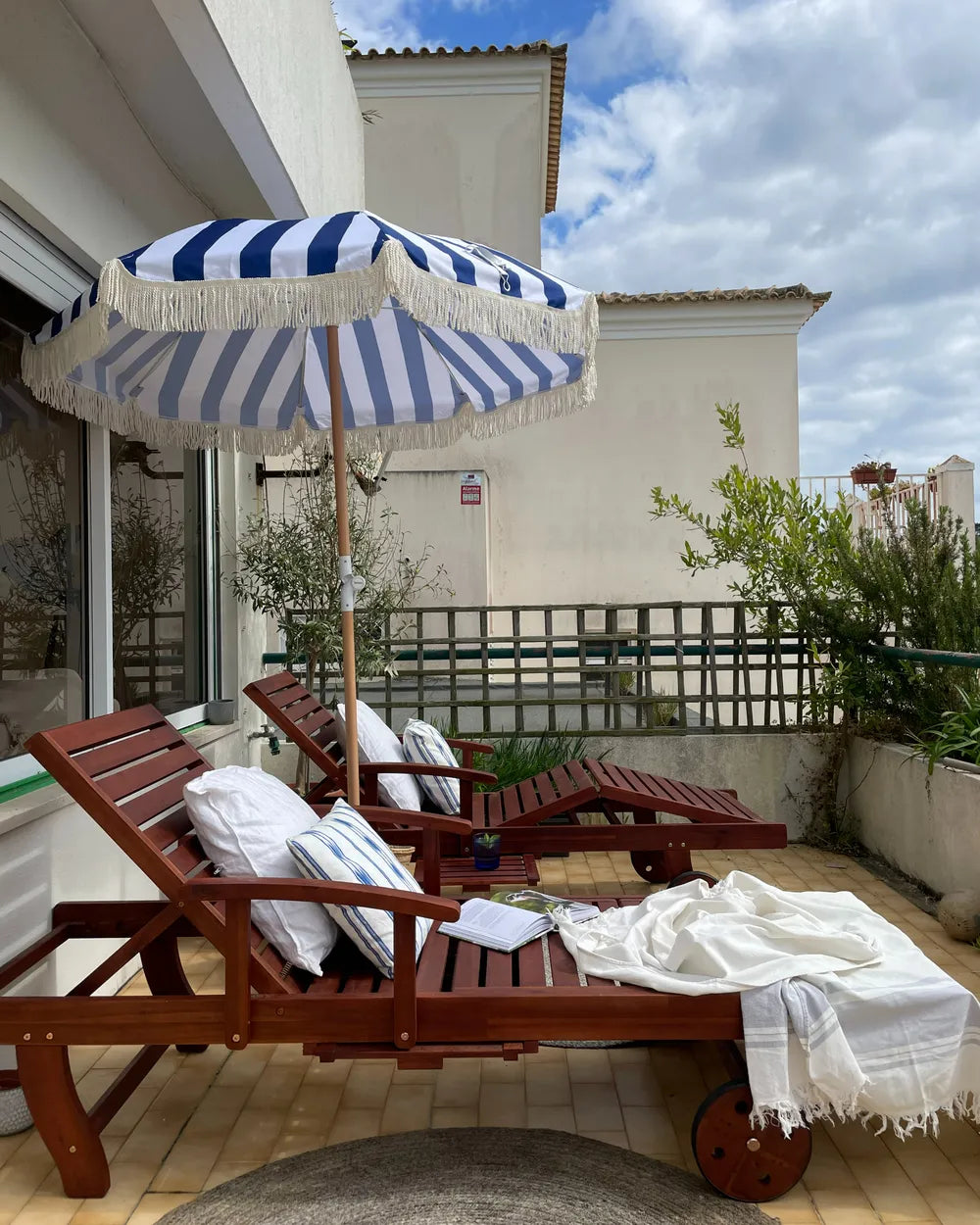 Acacia Wood Garden Sun Lounger Toscana
